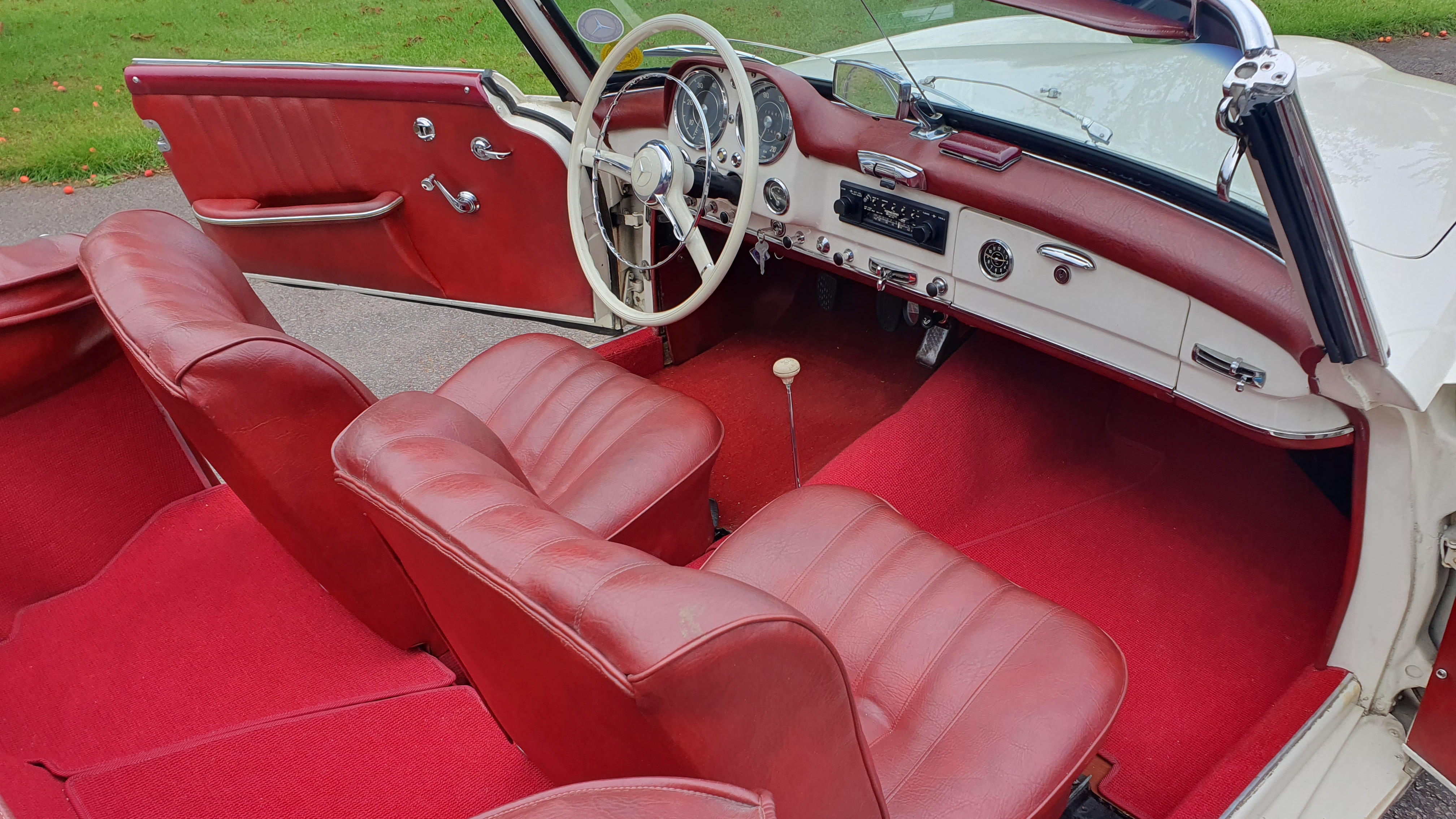 190 sl inredning 2